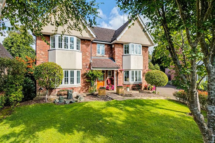 5 Bedroom Detached House For Sale In Sacombe Mews, Bragbury End, Hertfordshire, SG2