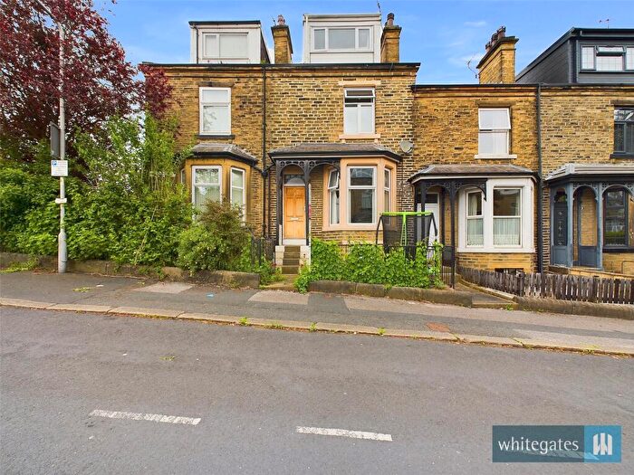 4 Bedroom Terraced House For Sale In Birklands Road, Shipley, West Yorkshire, BD18