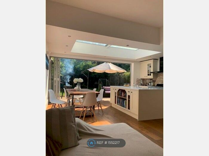 2 Bedroom Flat To Rent In Denton Rd, Twickenham, TW1