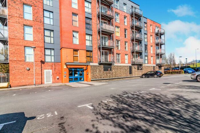 2 Bedroom Apartment To Rent In Stillwater Drive, Sportcity, Manchester, M11