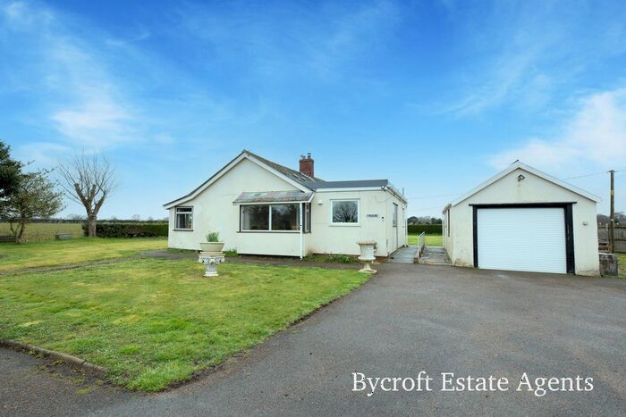 3 Bedroom Detached Bungalow For Sale In Staithe Road, Catfield, Great Yarmouth, NR29