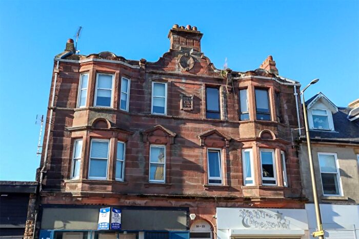 3 Bedroom Flat To Rent In Stewarton Street, Wishaw, ML2