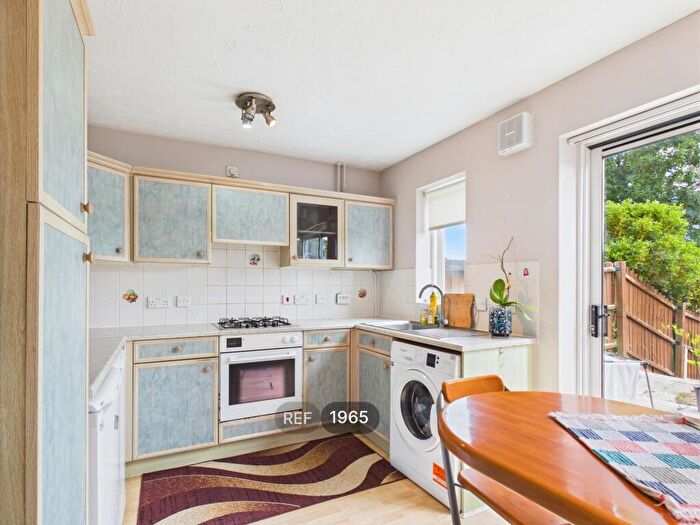 2 Bedroom Property To Rent In , Peto Avenue, Colchester, CO4