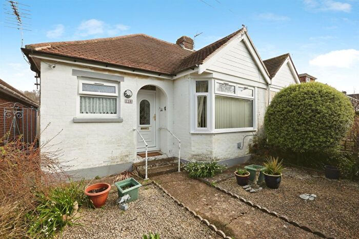 2 Bedroom Semi Detached Bungalow For Sale In Redlands Lane, Fareham, PO14