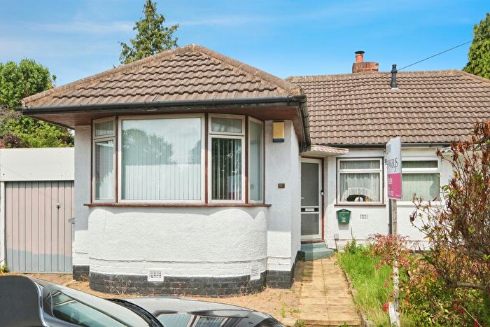 3 Bedroom Semi-Detached Bungalow For Sale In Galloway Avenue, Birmingham, B34