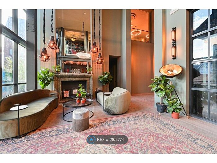 Studio To Rent In Lowlands Road, London, HA1