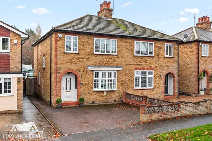 3 Bedroom Semi-Detached House For Sale In St. Johns Avenue, Harlow, CM17