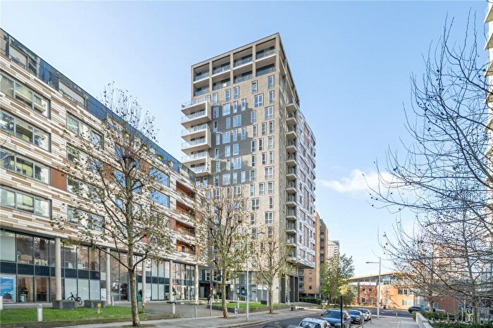 3 Bedroom Apartment For Sale In Indescon Square, Canary Wharf, London, E14