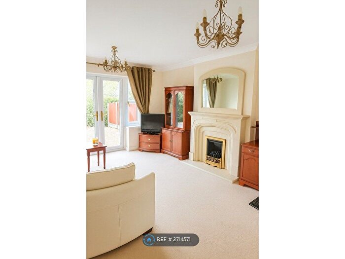 5 Bedroom Detached House To Rent In Sandy Lane, Orrell, Wigan, WN5