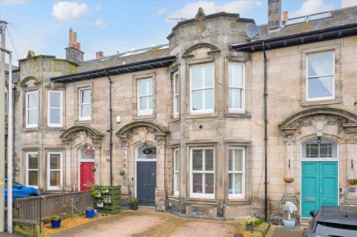 5 Bedroom Terraced House For Sale In Buffies Brae, Dunfermline, KY12