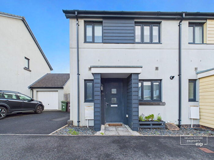 2 Bedroom Semi-Detached House For Sale In Kilmar Street, Plymouth, Devon, PL9