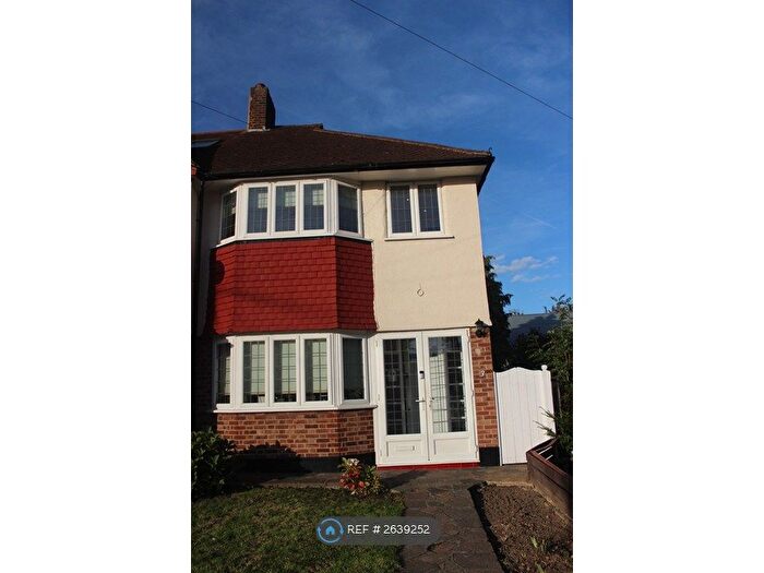 3 Bedroom Semi-Detached House To Rent In St. Stephens Crescent, Thornton Heath, CR7