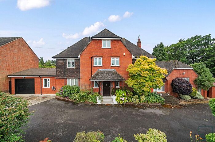 6 Bedroom Detached House To Rent In Tangier Road, Guildford, GU1