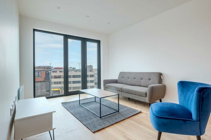 2 Bedroom Apartment To Rent In The Axium, Windmill Street, Birmingham, B1