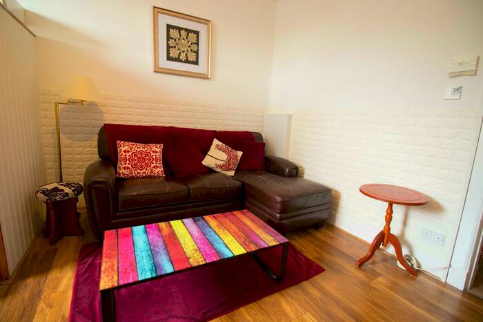 1 Bedroom Flat To Rent In George Street, Floor Left, AB25