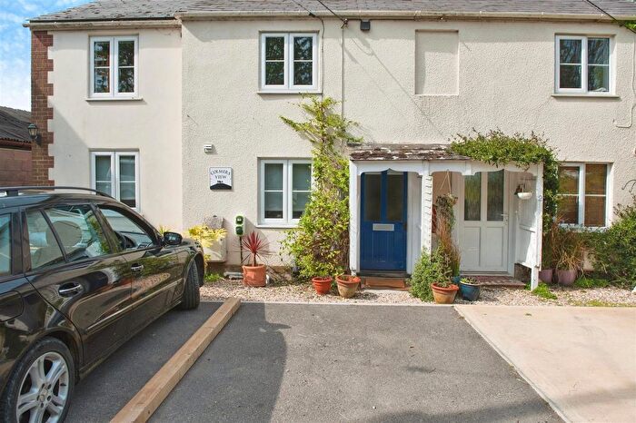 Studio To Rent In West Road, Bridport, DT6