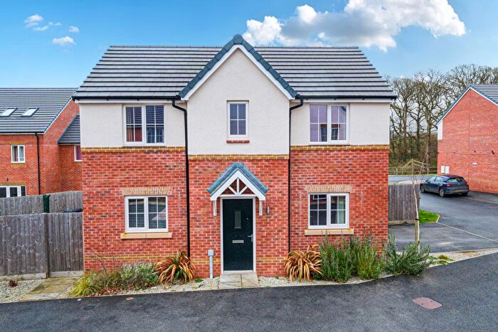 3 Bedroom Detached House For Sale In Tawcroft Way, Barnstaple, Devon, EX31