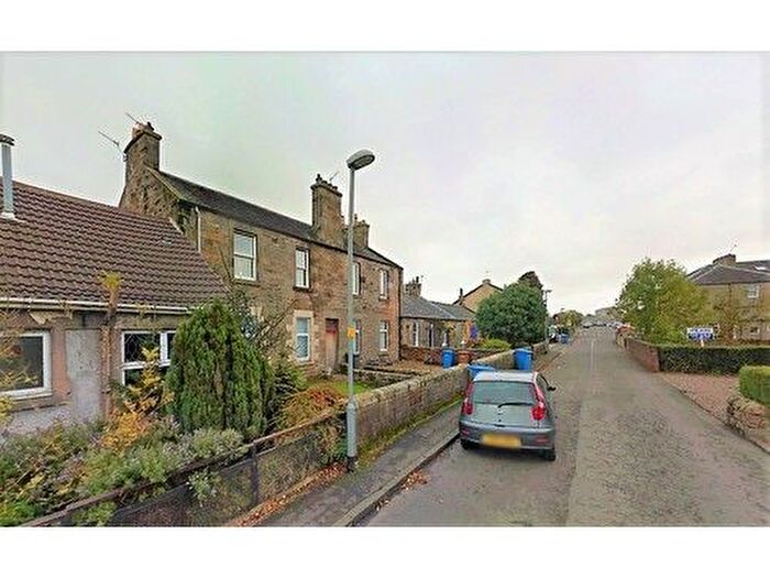 2 Bedroom Flat To Rent In Old Town, Broxburn, EH52