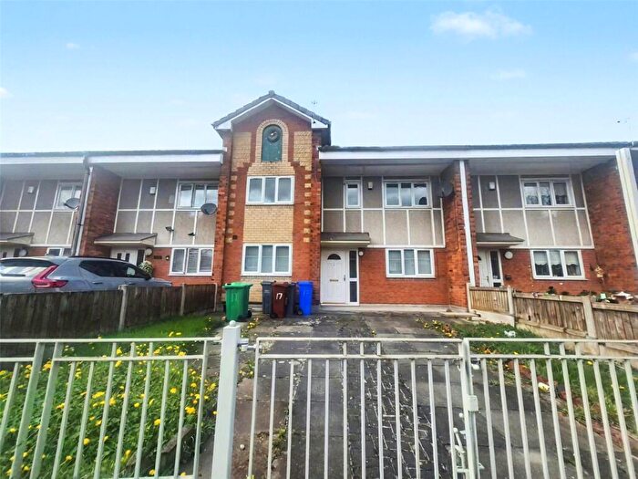 4 Bedroom Terraced House For Sale In Droitwich Road, Miles Platting, Manchester, M40