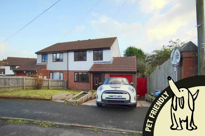 3 Bedroom Semi-Detached House To Rent In Alveston Walk, Seamills, Bristol, BS9