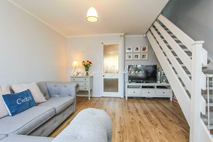 2 Bedroom Terraced House For Sale In Pendragon Close, Thornhill, Cardiff, CF14