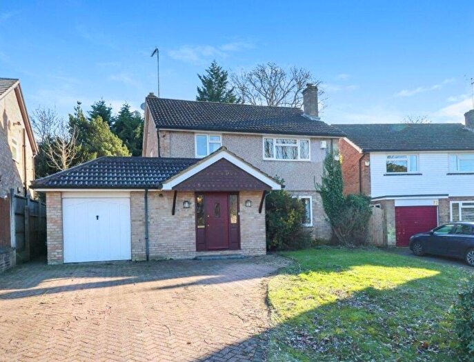 4 Bedroom Detached House To Rent In The Spinney, Beaconsfield, HP9