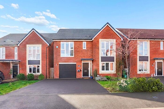 4 Bedroom Detached House For Sale In Rae Crescent, Wantage, OX12
