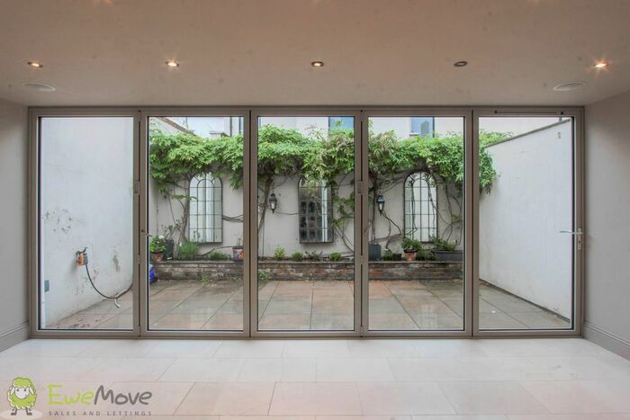 3 Bedroom Terraced House To Rent In Bethesda Street, Cheltenham, GL50