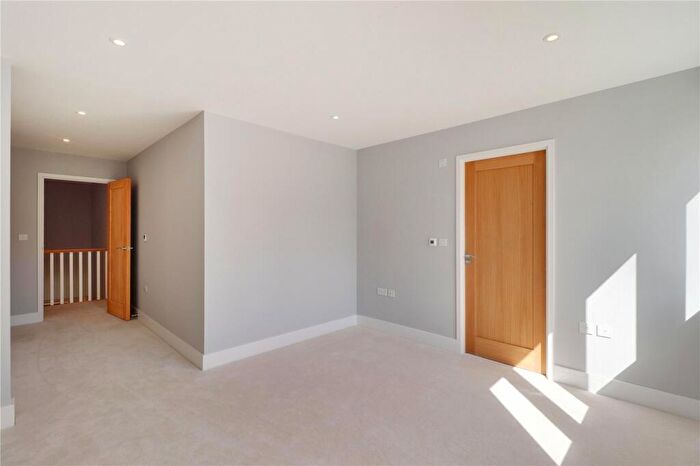 3 Bedroom End Of Terrace House For Sale In The Coach House, Ardingly Road, Lindfield, Haywards Heath, RH16