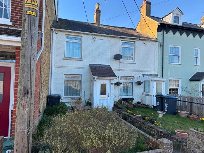 2 Bedroom Terraced House For Sale In Sandwich Road, Eythorne, Dover, CT15