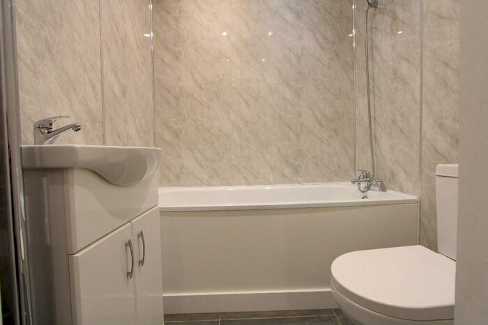 4 Bedroom Terraced House To Rent In Hawkhurst Way, New Malden, KT3