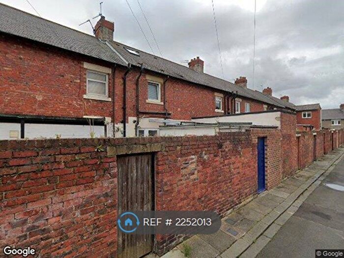 4 Bedroom Terraced House To Rent In Columbia Terrace, Blyth, NE24
