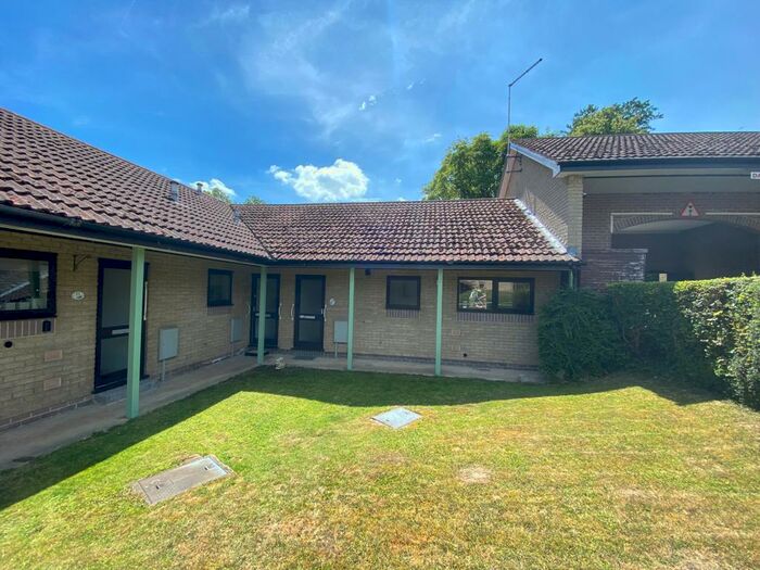 1 Bedroom Bungalow To Rent In High Street, Old Whittington, Chesterfield, S41