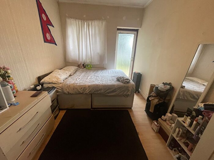 1 Bedroom Studio To Rent In Westwood Avenue, Harrow, HA2