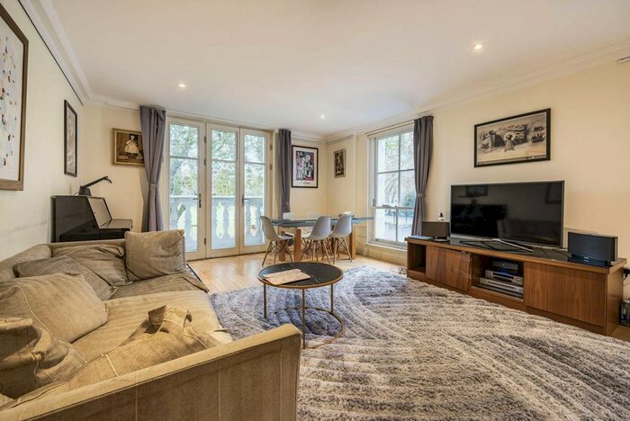 3 Bedroom Flat For Sale In Vincent Square, Westminster, London, SW1P