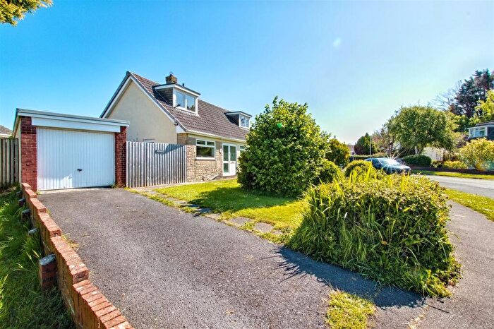 3 Bedroom Detached Bungalow For Sale In Heol Derw, Cardigan, SA43