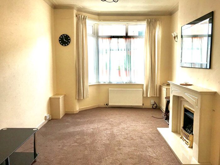 2 Bedroom Terraced House To Rent In Eccles, Manchester, M30