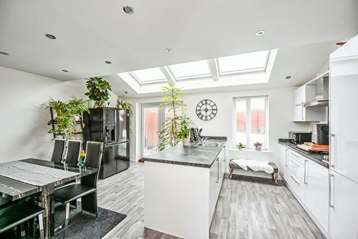 3 Bedroom Detached House For Sale In Caldwell Grove, Kirkby, Liverpool, Merseyside, L33