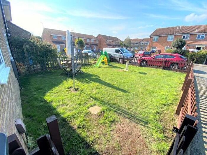 2 Bedroom Semi-Detached House For Sale In Aspen Gardens, Poole, BH12