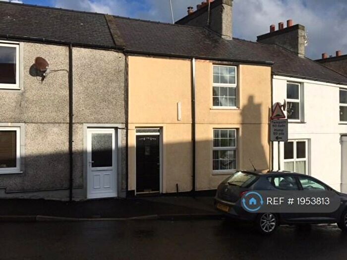 2 Bedroom Terraced House To Rent In Machine Street, Amlwch, LL68