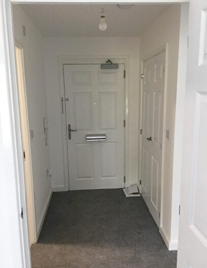 1 Bedroom Flat To Rent In Hall Park Street, Wolverhampton, WV14