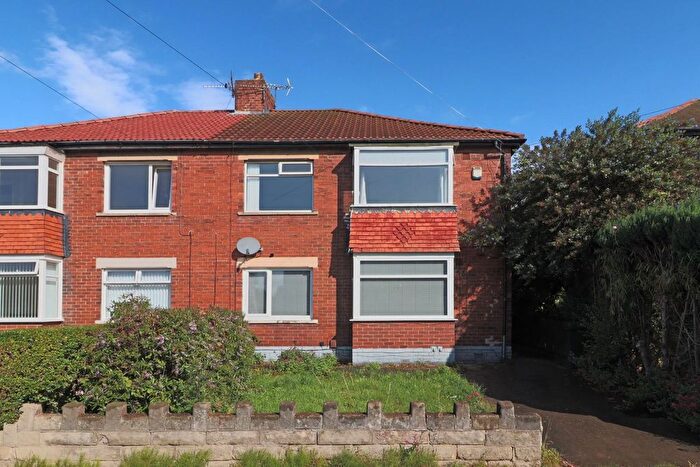 2 Bedroom Flat For Sale In Mortimer Avenue, North Shields, NE29
