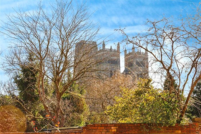 4 Bedroom Terraced House For Sale In South Street, Durham, DH1