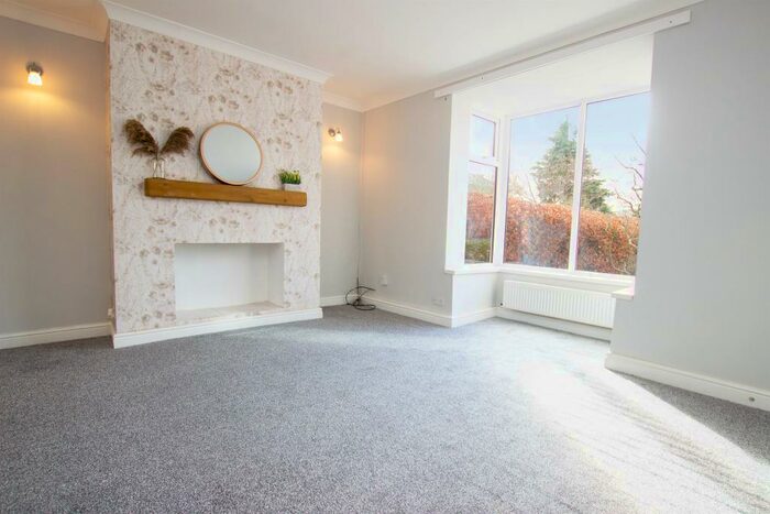 3 Bedroom Semi-Detached House To Rent In Lisbon Drive, Darwen, BB3