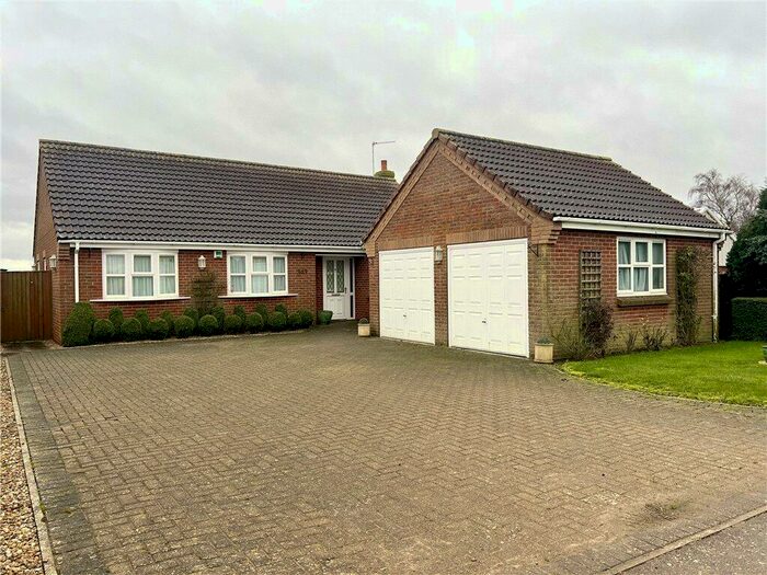 3 Bedroom Bungalow For Sale In Broadgate, Weston Hills, Spalding, PE12