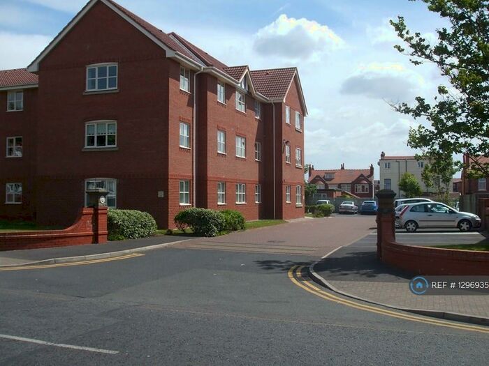 2 Bedroom Flat To Rent In Hornby Road, Blackpool, FY1