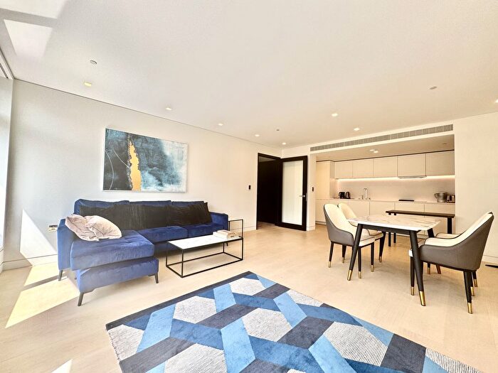 2 Bedroom Flat To Rent In Centre Point Tower, New Oxford Street, London, WC1A