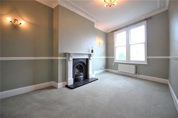2 Bedroom Apartment To Rent In Cotham Road South, Cotham, Bristol, BS6