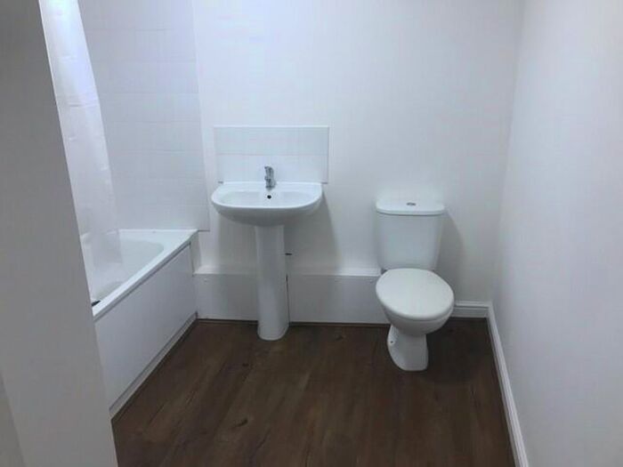 2 Bedroom Flat To Rent In Wheelock Street, Middlewich, CW10