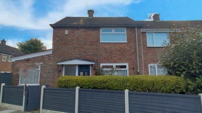 3 Bedroom End Of Terrace House To Rent In Hawthorn Crescent, Skelmersdale WN8